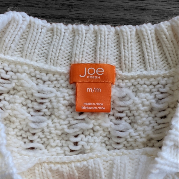 Joe Fresh Chunky Cable Knit Sweater Medium - Picture 4 of 9